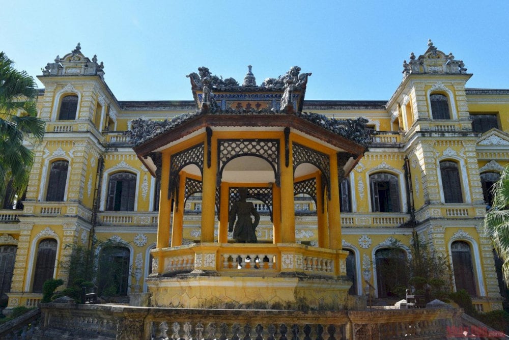 Spiritual imprints hidden in the ancient architecture of Trung Lap Communal House